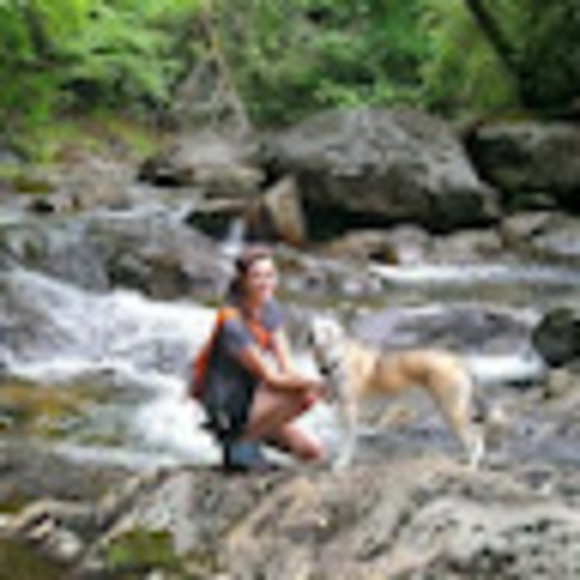 Meet your Posher, Angela - Picture 1 of 1